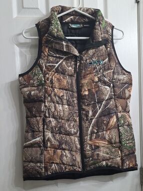 DSG Realtree Edge Camo Puffer Vest Women’s Small